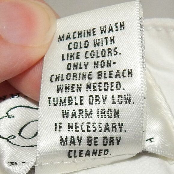 WHITE HOUSE BLACK MARKET BLANC women's size 4 97% cotton white capri pants - Picture 8 of 14